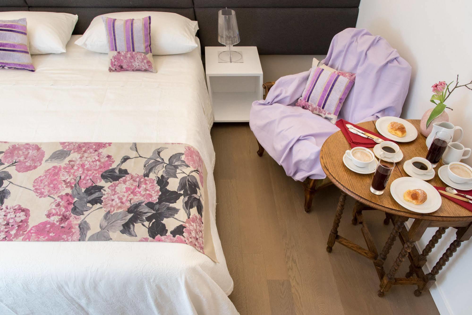 Bed and Breakfast Approdo Ripetta Řím Exteriér fotografie